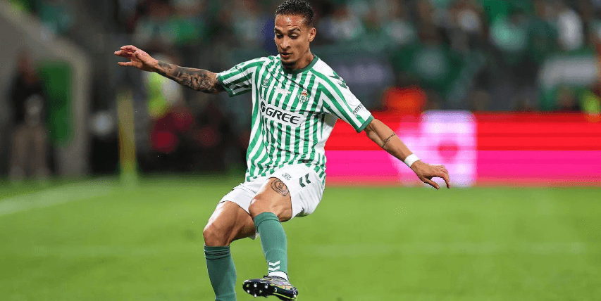 Al Nassr interested in signing Antony; Manchester United asking for around £50 million