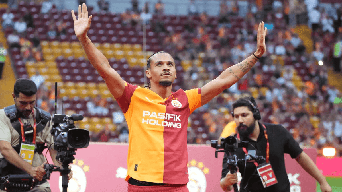 ज़ाने: बुंडेसलीगा का स्तर इतना ऊँचा नहीं है; सुपर लीग काफ़ी ऊँची है; 2026 विश्व कप में खेलने की उम्मीद