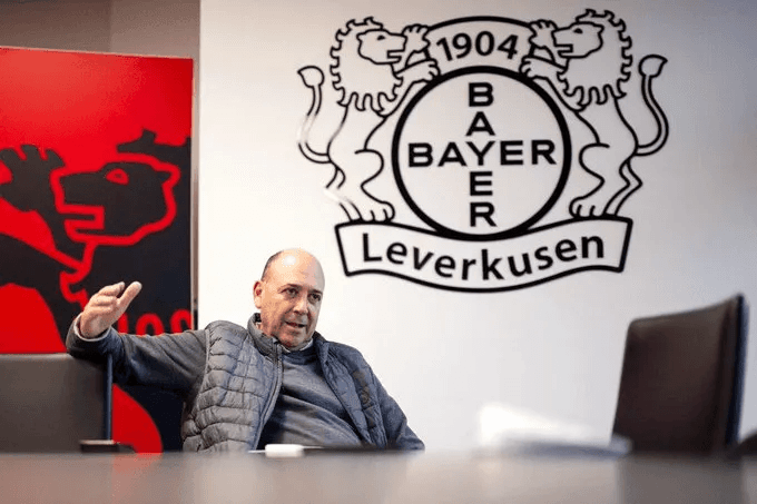 बायर लीवरकुज़ेन के अध्यक्ष: यूरोपीय फुटबॉल को प्रीमियर लीग की खिलाड़ी भर्ती पर अंकुश लगाने के लिए एनबीए की तरह वेतन सीमा लागू करनी चाहिए