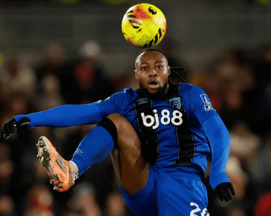 मैनचेस्टर सिटी सेमेन्यो के £65m रिलीज क्लॉज का 3 किश्तों में भुगतान करेगा; £150k बेसिक वीकली वेज ऑफर करता है