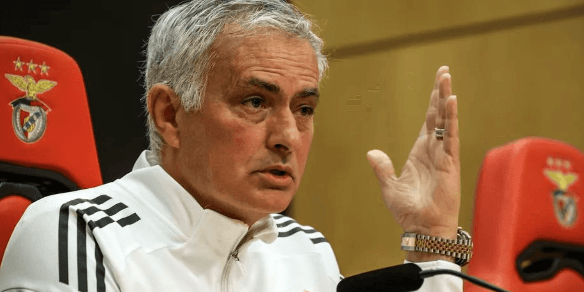 মুরিনিও: আমি সর্বজনীন মানবাধিকার ঘোষণাপত্র পড়ার পরামর্শ দিচ্ছি; ইউইএফএ ভিত্তিহীন ধারা ব্যবহার করে নিষেধাজ্ঞা জারি করেছে