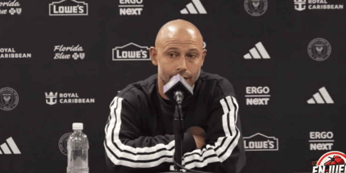 Mascherano: Messi Is the Greatest of All Time and a Leader, But He Also Needs Positive Encouragement on the Pitch